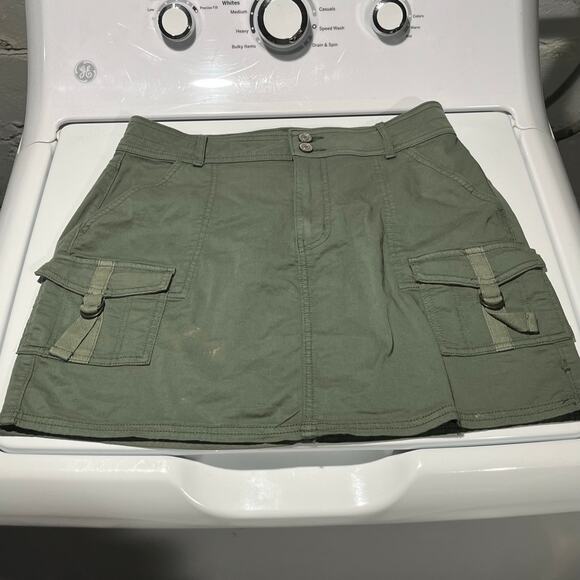 Olive Green Cargo Mini Skirt Utility Gorpcore Grunge Y2K 90s Size 11 / 30W SO - Picture 3 of 10